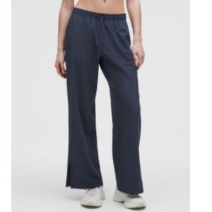 lululemon athletica Navy Track Pants (club blue), never worn